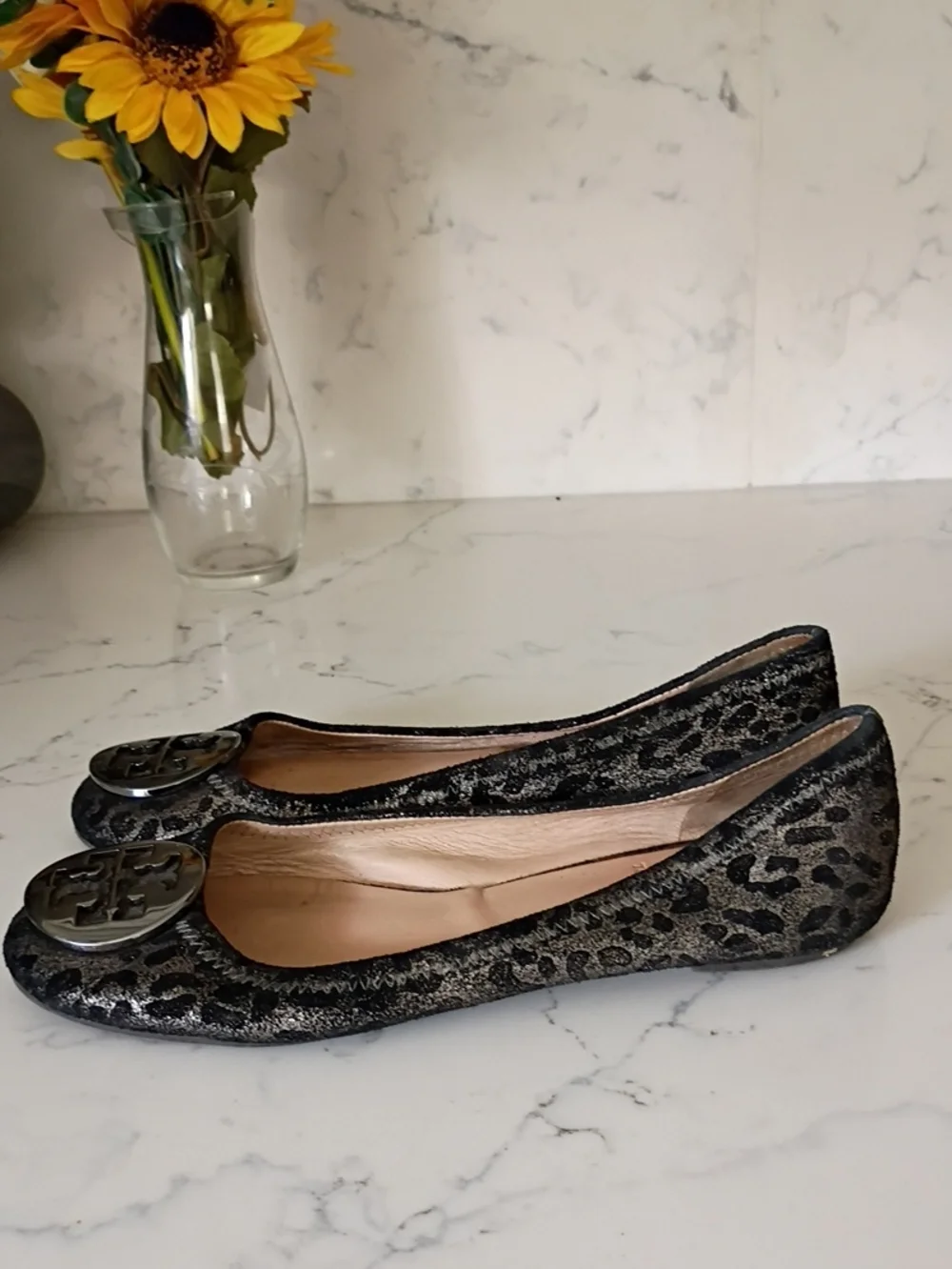 Tory Burch classic tory